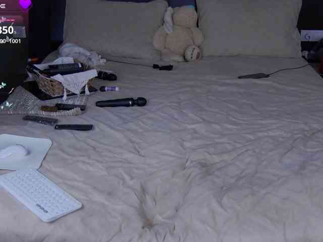 FLUFFY_BEAUTY webcam