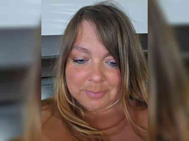 HairyCrotch Live Webcam on BongaCams