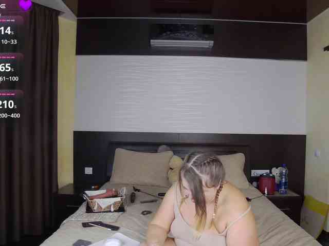 FLUFFY_BEAUTY webcam