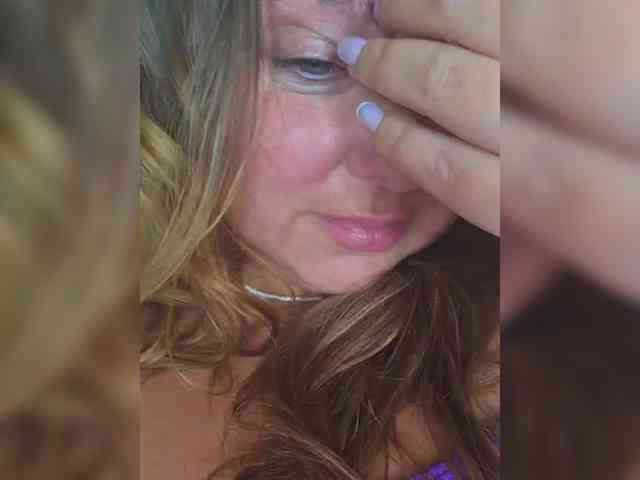 FLUFFY_BEAUTY webcam