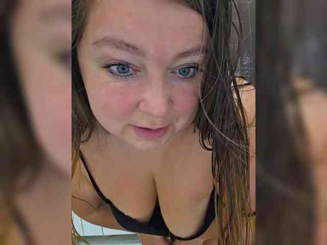 FLUFFY_BEAUTY webcam