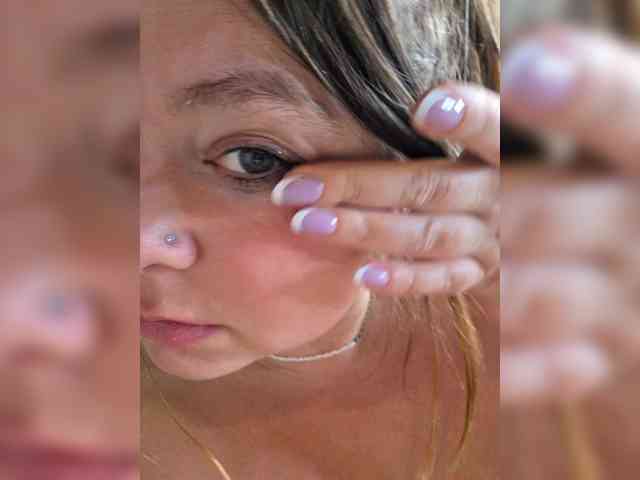 FLUFFY_BEAUTY webcam