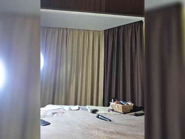 FLUFFY_BEAUTY webcam