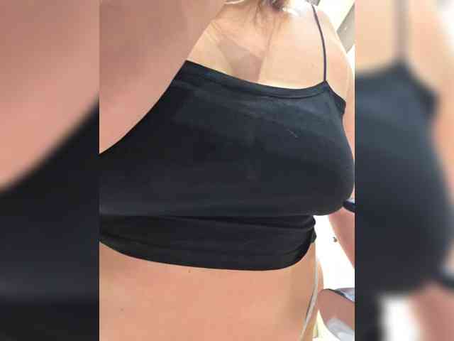 FLUFFY_BEAUTY webcam