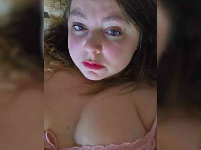 FLUFFY_BEAUTY webcam