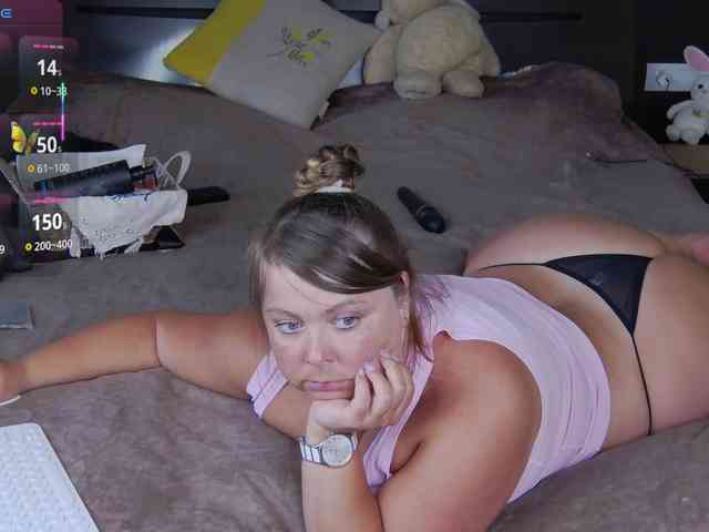 FLUFFY_BEAUTY webcam