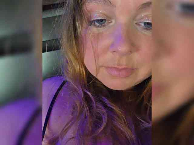 FLUFFY_BEAUTY webcam