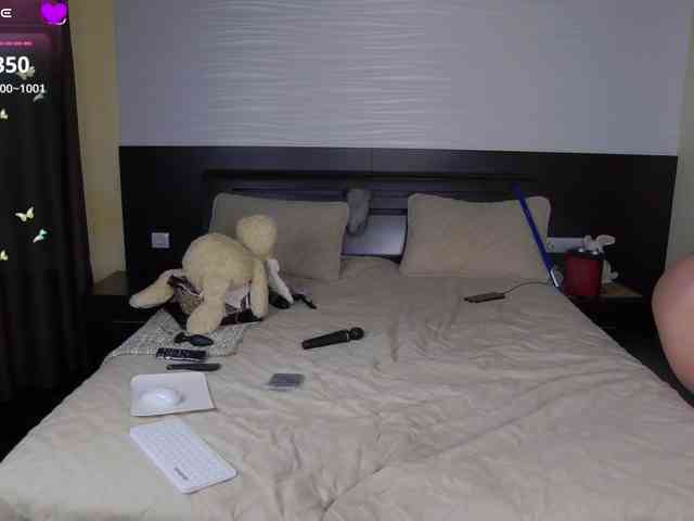 FLUFFY_BEAUTY webcam