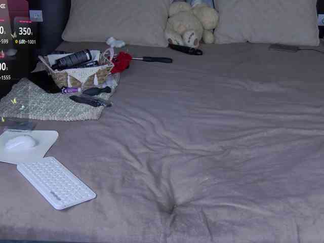 FLUFFY_BEAUTY webcam