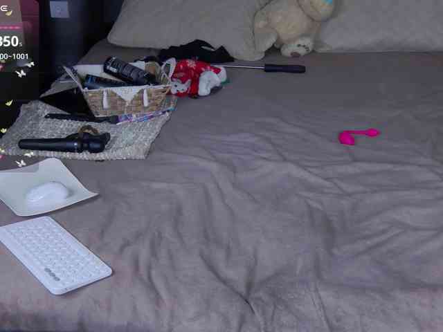 FLUFFY_BEAUTY webcam