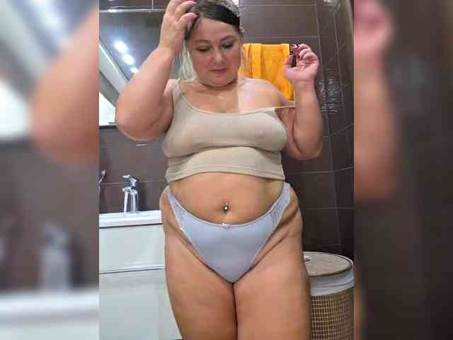 FLUFFY_BEAUTY webcam