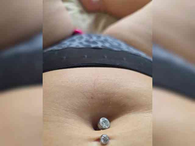 FLUFFY_BEAUTY webcam