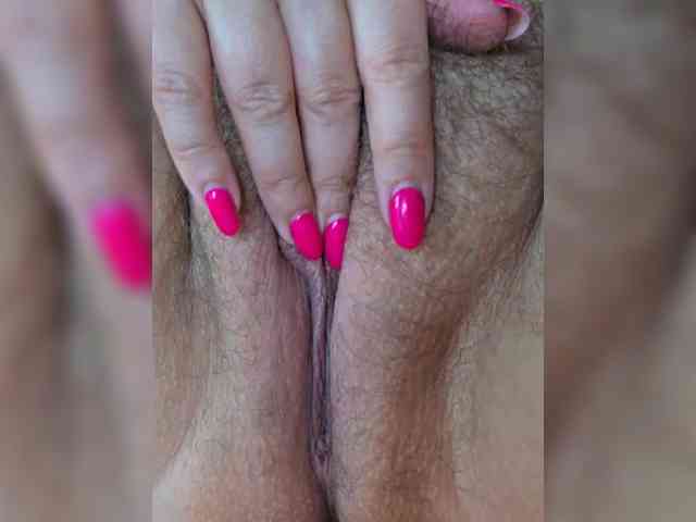 HairyCrotch Live Webcam on BongaCams