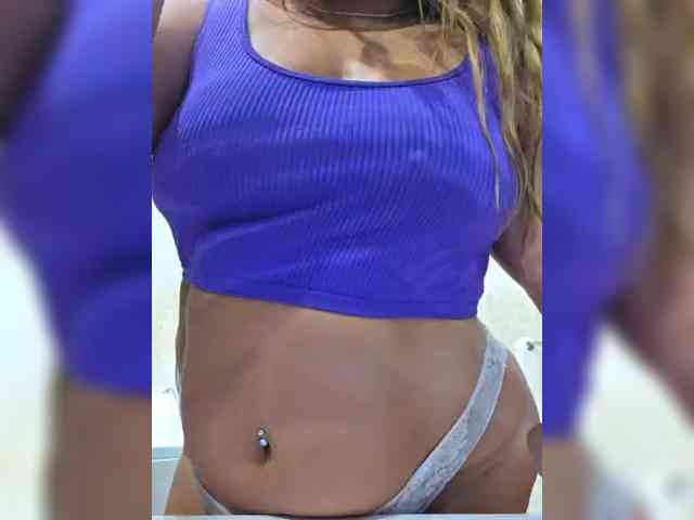 FLUFFY_BEAUTY webcam