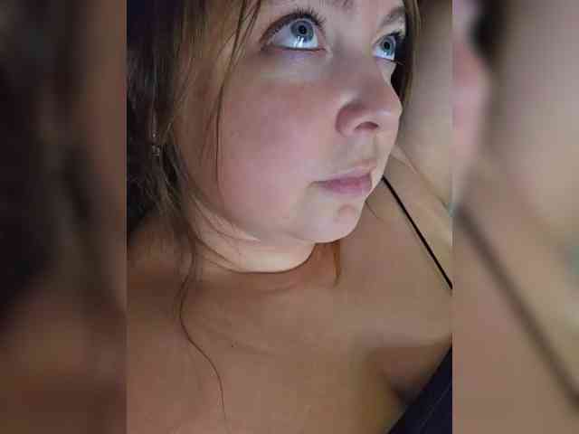 FLUFFY_BEAUTY webcam