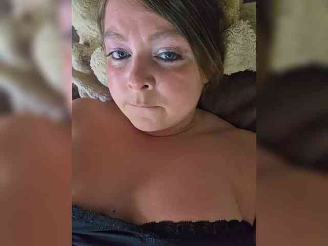 FLUFFY_BEAUTY webcam