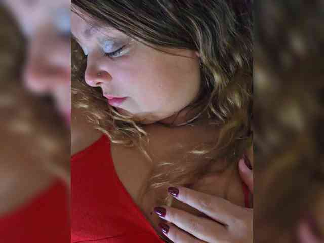 FLUFFY_BEAUTY webcam