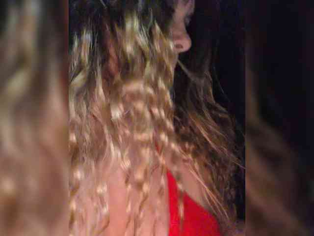 FLUFFY_BEAUTY webcam