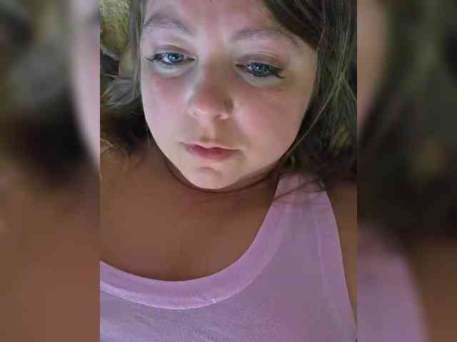 FLUFFY_BEAUTY webcam