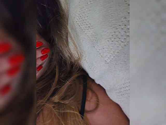 FLUFFY_BEAUTY webcam