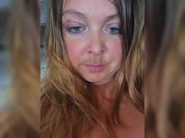FLUFFY_BEAUTY webcam