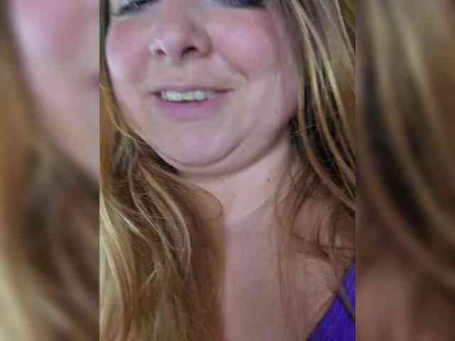 FLUFFY_BEAUTY webcam