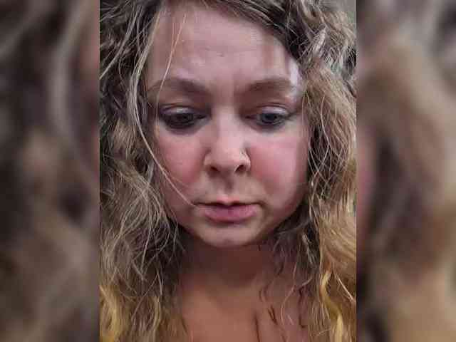 FLUFFY_BEAUTY webcam