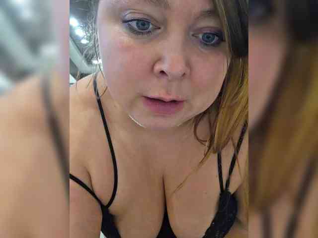 FLUFFY_BEAUTY webcam