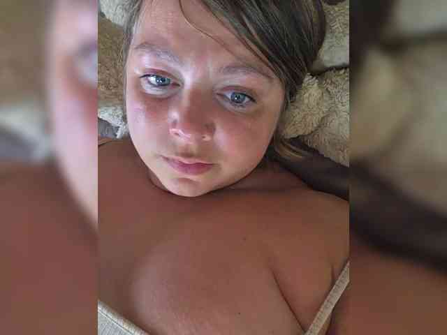 FLUFFY_BEAUTY webcam