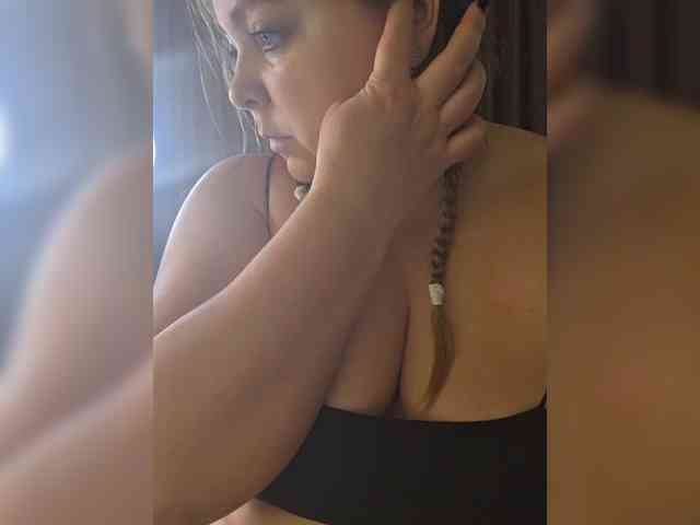 FLUFFY_BEAUTY webcam