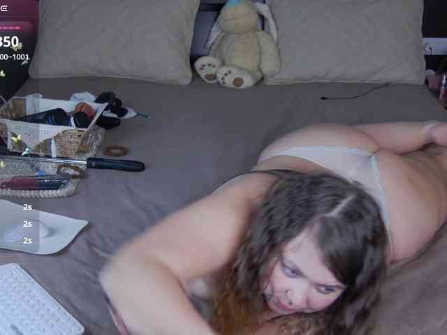 FLUFFY_BEAUTY webcam