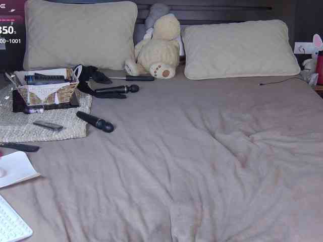 FLUFFY_BEAUTY webcam