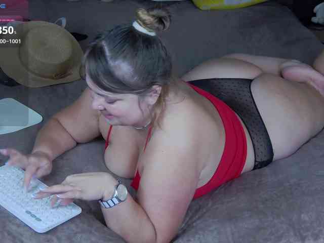 FLUFFY_BEAUTY webcam