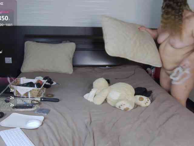 FLUFFY_BEAUTY webcam