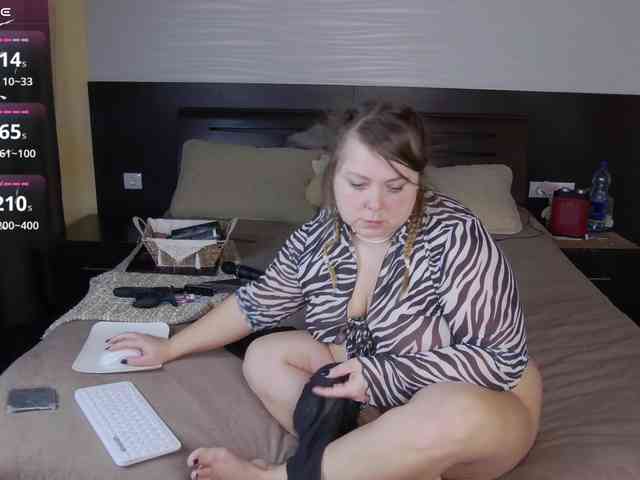 FLUFFY_BEAUTY webcam