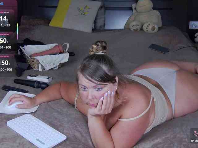 FLUFFY_BEAUTY webcam