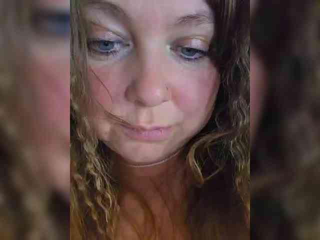 FLUFFY_BEAUTY webcam