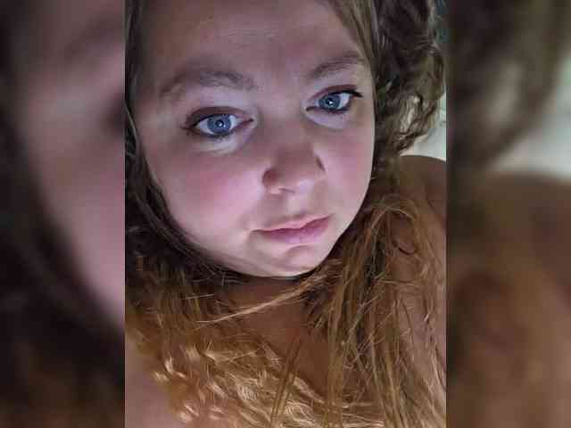 FLUFFY_BEAUTY webcam