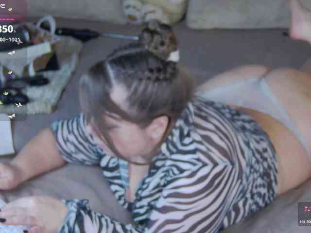 FLUFFY_BEAUTY webcam