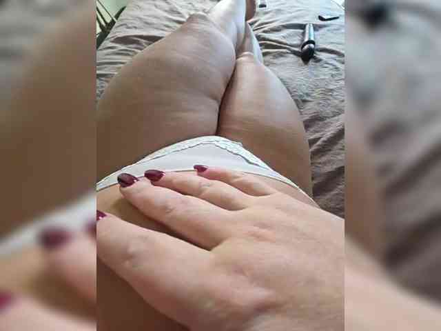 FLUFFY_BEAUTY webcam