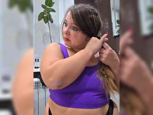 FLUFFY_BEAUTY webcam