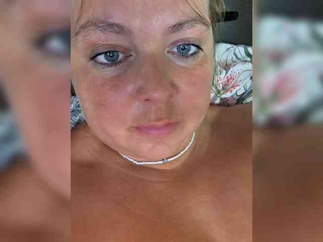 FLUFFY_BEAUTY webcam