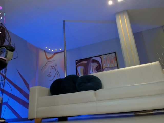 MartinnaBonet's BongaCams show and profile