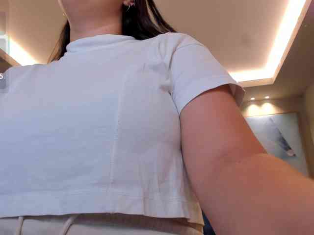 Модель: MartinnaBonnet