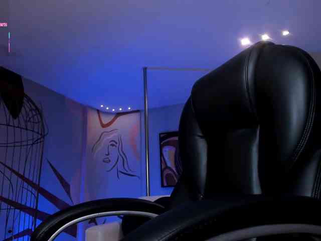 MartinnaBonet Live Webcam on BongaCams