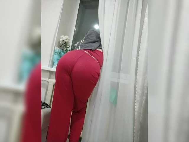 Valeria777161's BongaCams show and profile