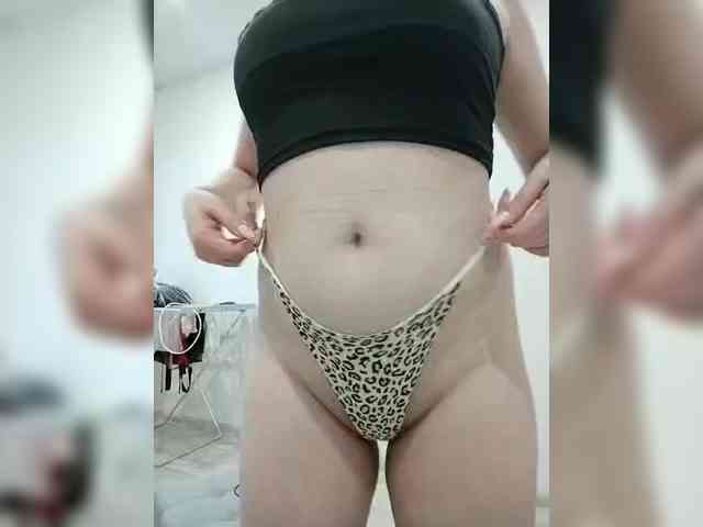 Valeria777161 webcam