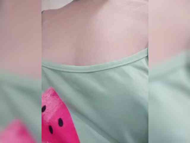 Valeria777161 webcam