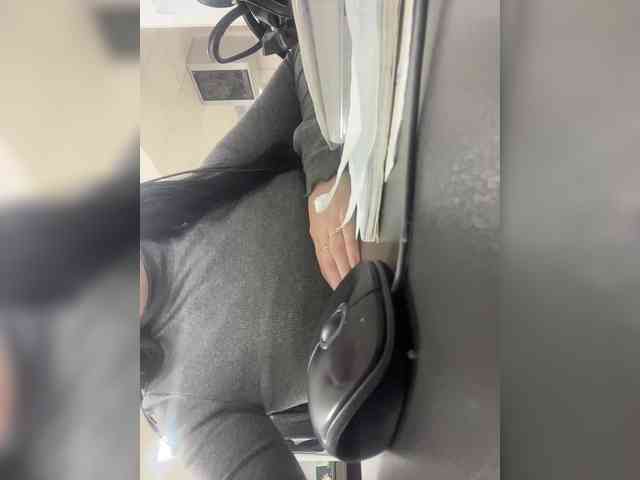 Valeria777161 webcam