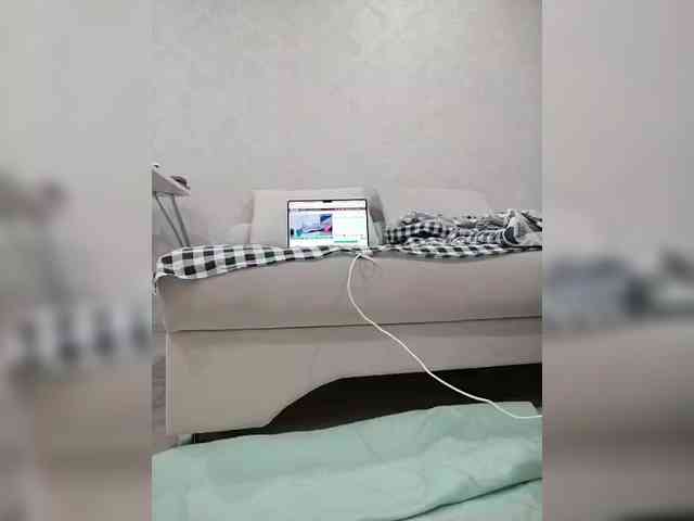 Valeria777161 webcam